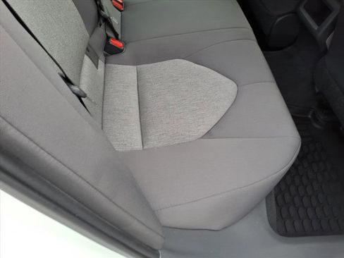 Used 2020 Toyota Camry LE FWD image 21
