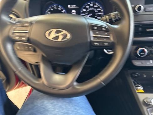 Used 2022 Hyundai Kona SEL w/ Convenience Package AWD/4WD image 16