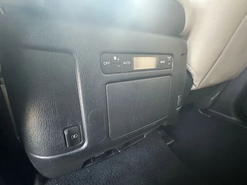 Used 2019 Nissan Armada SL w/ Premium Package image 15