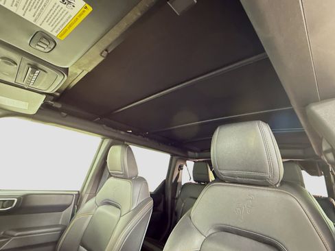 Used 2024 Ford Bronco Badlands image 23
