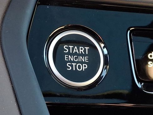 Used 2025 Audi Q5 Premium Plus w/ Premium Plus AWD/4WD image 24