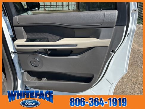 Used 2020 Ford Expedition Max XLT image 43
