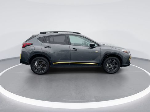 Used 2025 Subaru Crosstrek 2.5i Sport AWD/4WD image 9