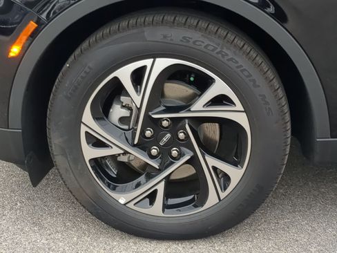 New 2026 Lincoln Nautilus Premier w/ Equipment Group 102A image 9