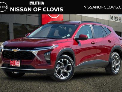 Used 2025 Chevrolet Trax LT