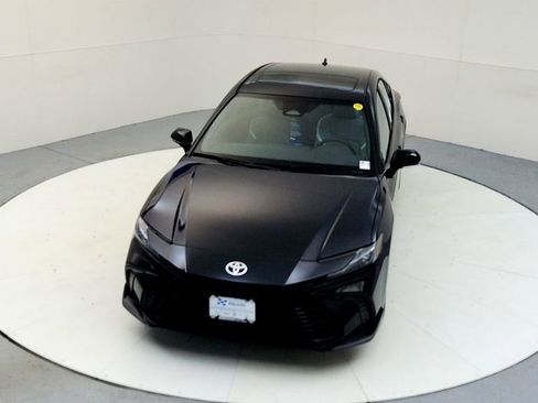New 2026 Toyota Camry SE AWD/4WD image 16