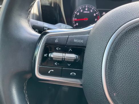 Used 2021 Kia Sorento S AWD/4WD image 4