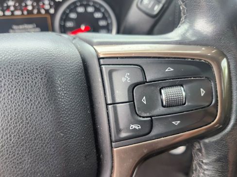 Used 2021 Chevrolet Silverado 1500 High Country w/ Technology Package image 13