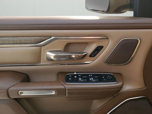 Used 2019 RAM 1500 Limited image 28