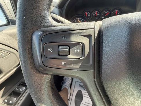 Used 2019 Chevrolet Silverado 1500 Custom Trail Boss AWD/4WD image 26