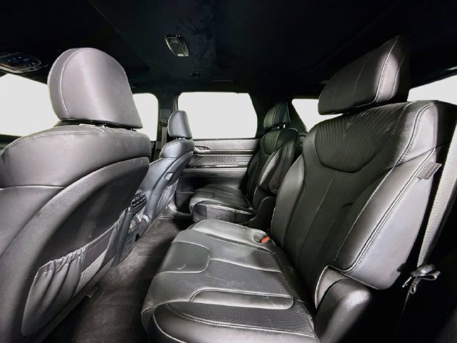 Used 2024 Hyundai Palisade Calligraphy FWD image 24