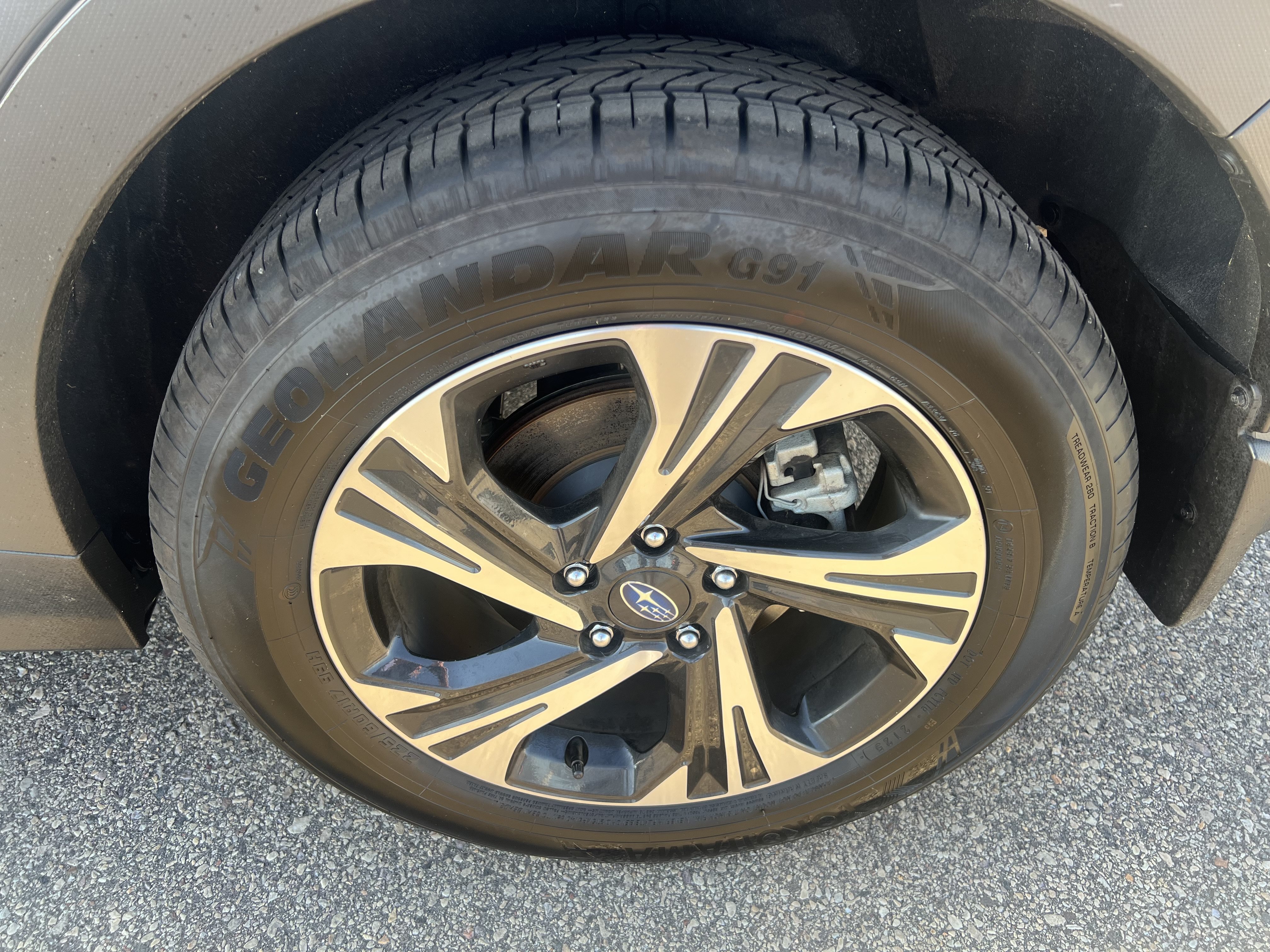 Certified 2025 Subaru Crosstrek 2.5i Premium AWD/4WD image 9