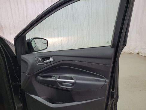 Used 2018 Ford Escape SE image 52