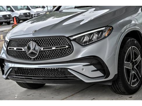 New 2026 Mercedes-Benz GLC 300 4MATIC image 4
