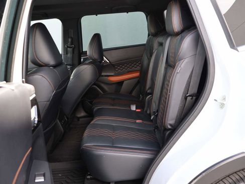 Used 2022 Mitsubishi Outlander SEL FWD image 10