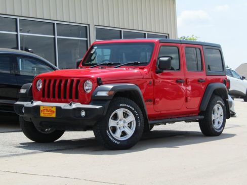 Used 2022 Jeep Wrangler Unlimited Sport AWD/4WD image 12
