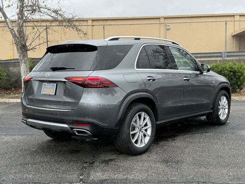 Certified 2025 Mercedes-Benz GLE 450e 4MATIC image 8