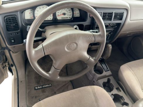 Used 2003 Toyota Tacoma PreRunner image 27