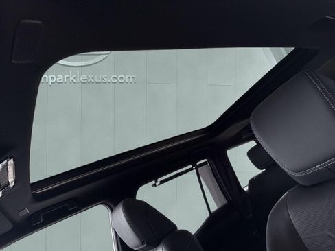 Certified 2026 Lexus GX 550 w/ Cold Area Package AWD/4WD image 22