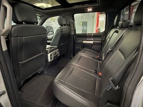 Used 2020 Ford F250 Lariat AWD/4WD image 22