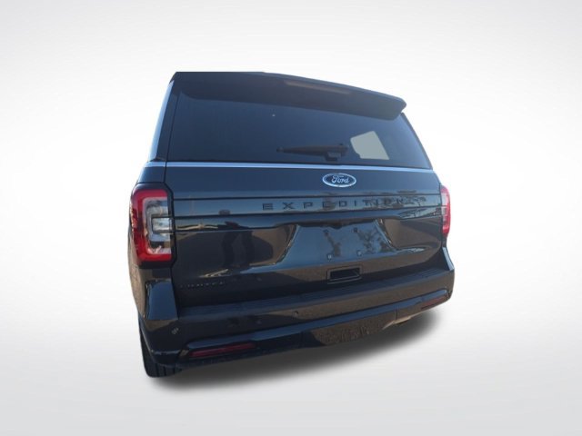 Used 2024 Ford Expedition Limited RWD image 4