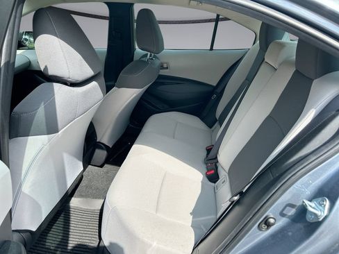 Certified 2022 Toyota Corolla LE FWD image 27
