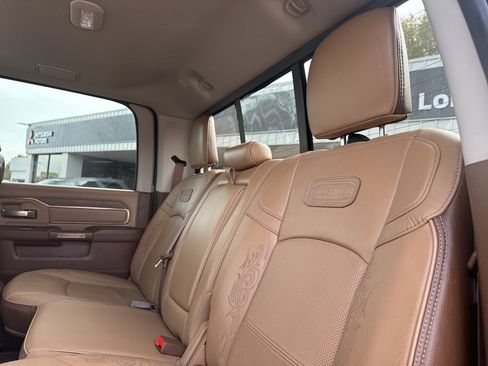 Used 2024 RAM 3500 Limited w/ Safety Group image 40