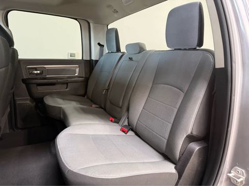 Used 2023 RAM 1500 Classic SLT AWD/4WD image 15