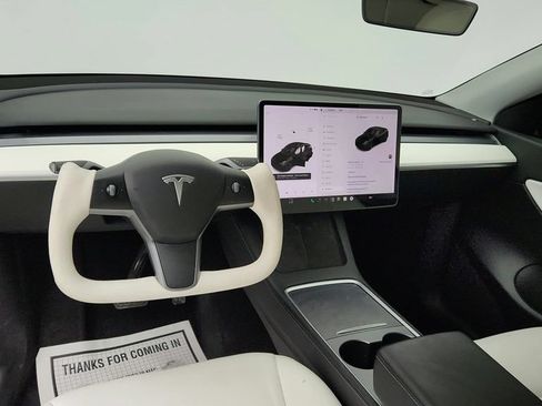 Used 2021 Tesla Model Y Long Range AWD/4WD image 12