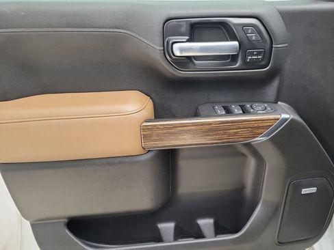 Certified 2021 Chevrolet Silverado 1500 High Country image 17