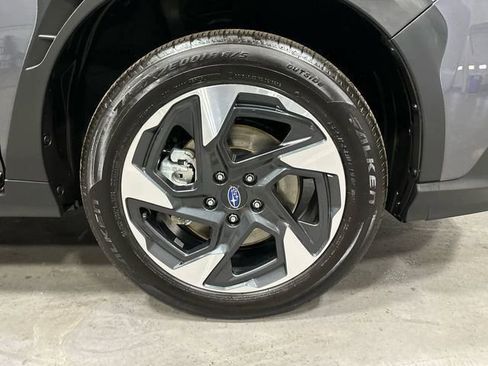 Used 2024 Subaru Crosstrek 2.5i Limited image 30