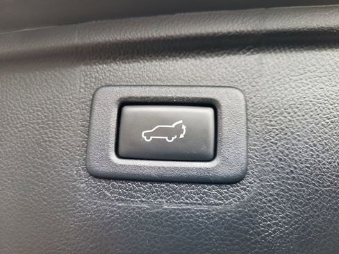 Used 2019 Subaru Outback 2.5i Premium AWD/4WD image 14