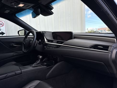 Used 2019 Lexus ES 350 F Sport image 37