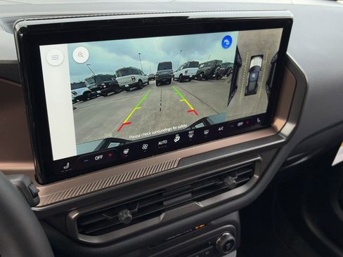 New 2025 Ford Bronco Sport Outer Banks w/ Outer Banks Tech Package+ AWD/4WD image 53