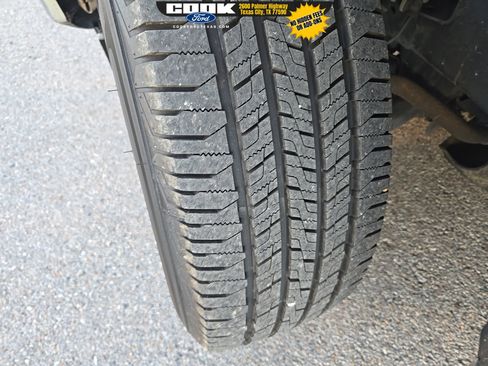 Used 2017 Ford F150 XLT image 13