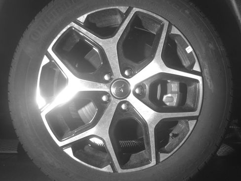 Used 2025 Jeep Compass Limited AWD/4WD image 13