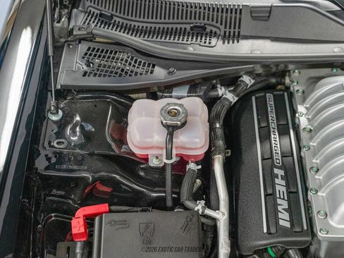 Used 2023 Dodge Challenger SRT Hellcat RWD image 17