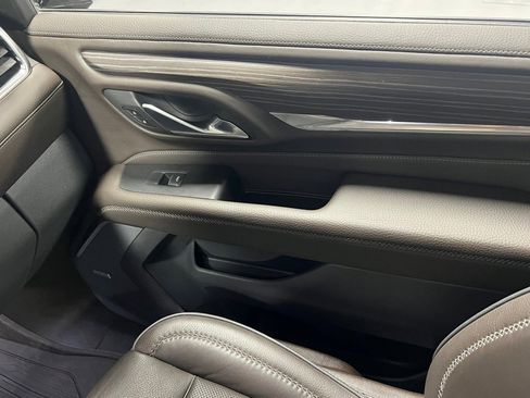 Used 2023 GMC Yukon Denali w/ LPO, Floor Liner Package image 27