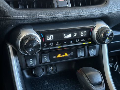 Used 2025 Toyota RAV4 XLE w/ Weather Package FWD image 18