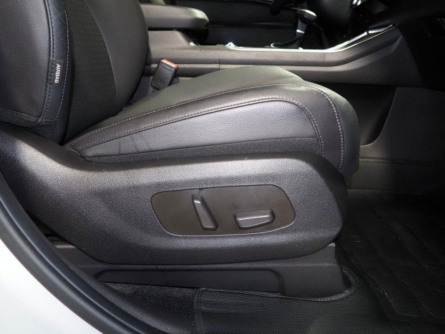 Used 2025 Kia Carnival SX Prestige FWD image 73