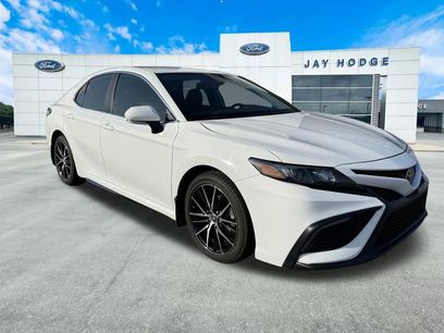 Used 2024 Toyota Camry SE w/ Convenience Package