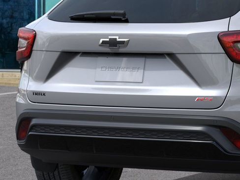 New 2026 Chevrolet Trax RS w/ Sunroof Package image 14
