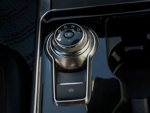 Used 2020 Ford Edge Titanium w/ Equipment Group 301A image 22