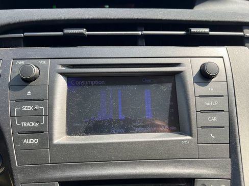 Used 2013 Toyota Prius Two FWD image 20