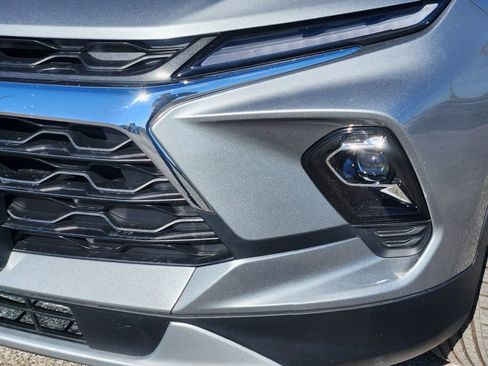 Used 2025 Chevrolet Blazer LT image 10