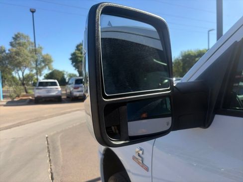Used 2024 RAM 2500 Laramie AWD/4WD image 33