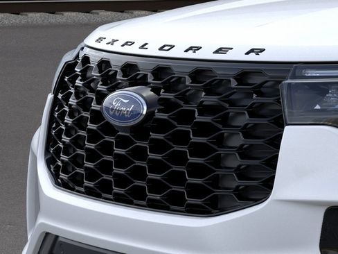 New 2026 Ford Explorer ST-Line AWD/4WD image 17