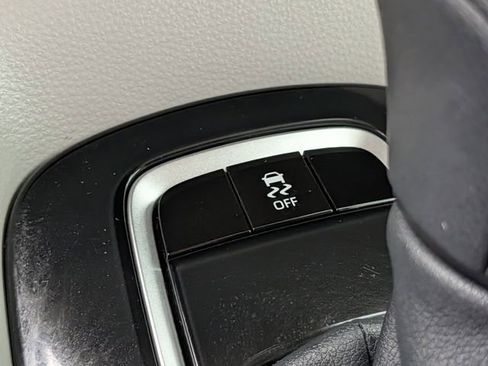 Used 2025 Toyota Corolla LE FWD image 16