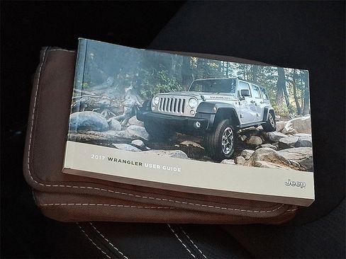 Used 2017 Jeep Wrangler Unlimited Rubicon w/ Dual Top Group image 19