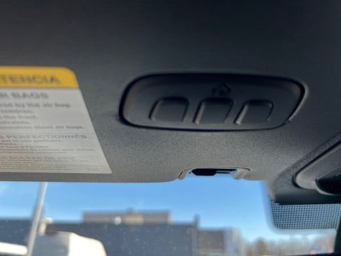 New 2025 Ford Bronco Badlands image 15